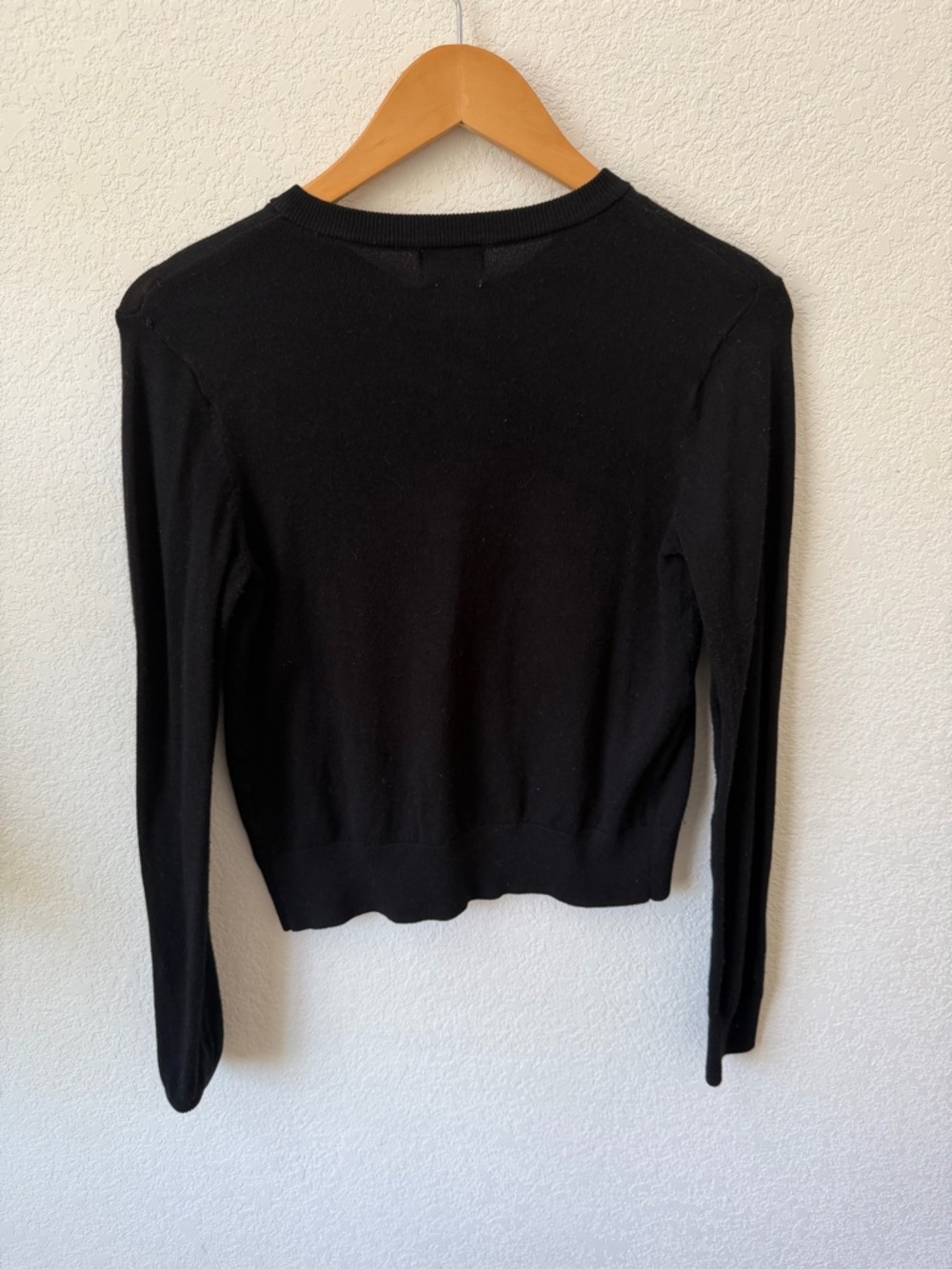 H&M Size S Black Cardigan with Pearl Buttons - Picture 4 of 4
